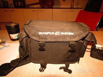 Olympus corpo e 3 lenti