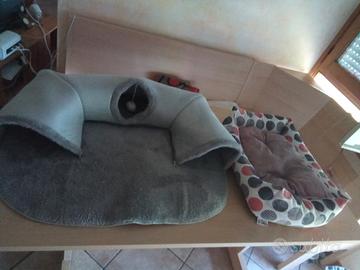 Tunnel gioco e poltroncina cuscino per gatti 