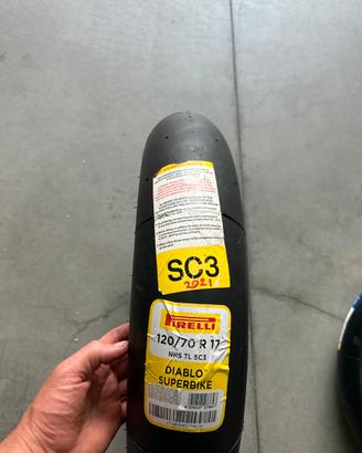 Pirelli slick superbike 120/70 sc3