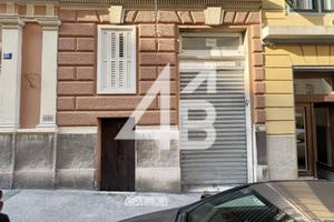 NEGOZIO - 60M² - VIA GATTERI, 35 (TS)