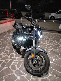 Mt 07 anno 2021 solo 15.000 km