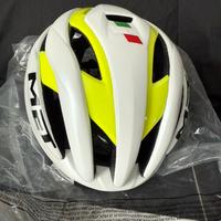 Casco Met Trenta