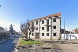 Immobile in asta di 967 m² con più di 5 locali e b