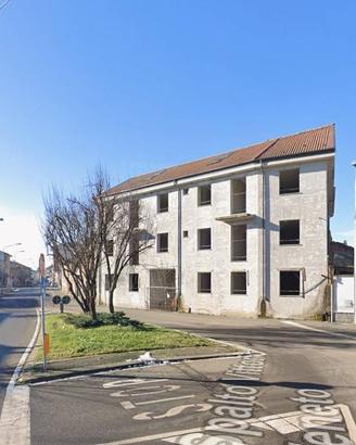 Immobile in asta di 967 m² con più di 5 locali e b
