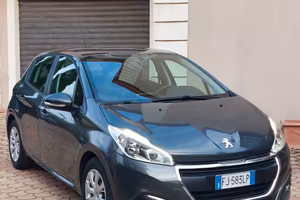 Peugeot 208 1.2 68cv 5 p Active solo 69.000km