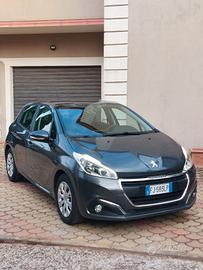 Peugeot 208 1.2 68cv 5 p Active solo 69.000km