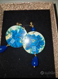 Orecchini con fiori blu "LEBOLE"