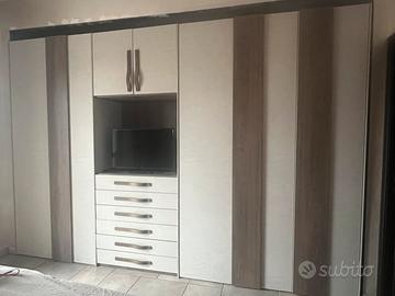 Camera da letto – Armadio + 2 comodini