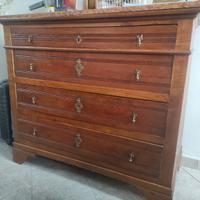 Cassettiera in legno antica 