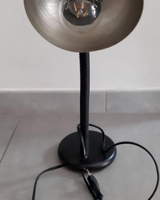 Lampada tavolo nera oro