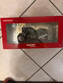 Moto DUCATI MONSTER S 4