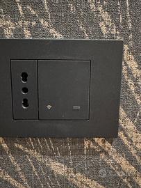 VIMAR Access point Wi-Fi 220-240V 2M nero