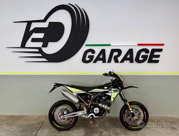 Fantic Motor Motard 125 - Passaggio incluso -