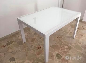 Tavolo da pranzo