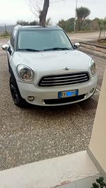 auto Mini Countryman 