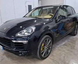 PORSCHE Cayenne 2ªs.'10-'18 - 2015