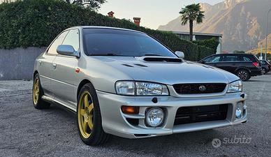 Subaru Impreza 2.0 Turbo GT 4WD (218 CV)