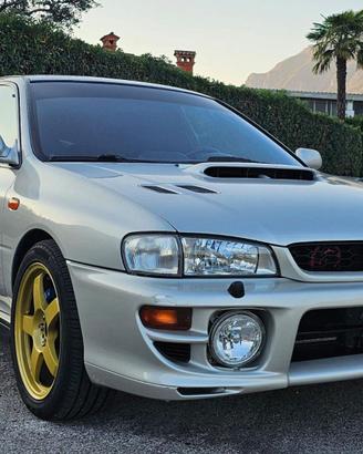 Subaru Impreza 2.0 Turbo GT 4WD (218 CV)