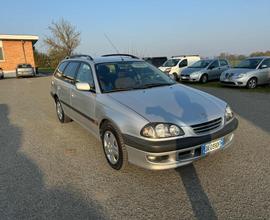 TOYOTA Avensis 2.0 TD cat Station Wagon Sol