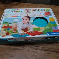 gioco mattoncini prima infanzia