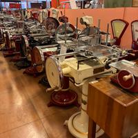 affettatrici Berkel restaurate a volano con base