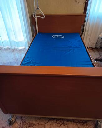 Letto ortopedico-elettrico 120 cm. con materasso