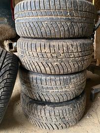 Pneumatici con cerchio