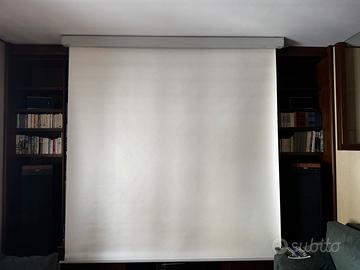 Telo proiettore motorizzato