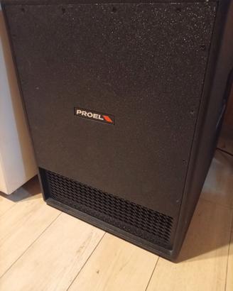 Subwoofer praticamente nuovo..