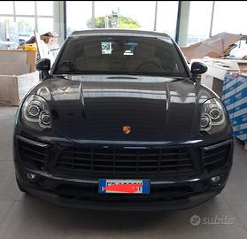 PORSCHE MACAN gomme estive/invernali gancio traino