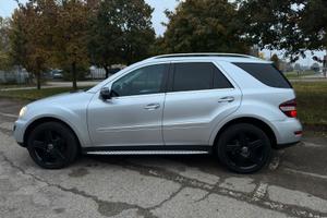 Mercedes-Benz ML 320 W164 4MATIC CDI Sport