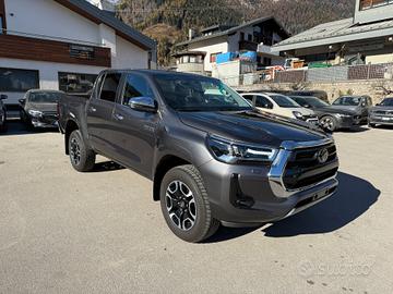 Toyota Hilux 2.8 D (204CV) A/T 4WD 4 porte Double 