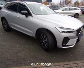 VOLVO XC60 B4 (d) automatico Plus Dark