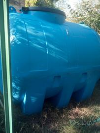 Due contenitori 5000 litri per acqua potabile