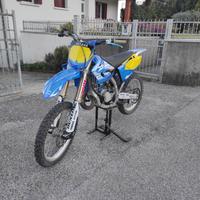 Yz 125 cross