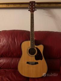 Chitarra elettrificata Ibanez PF60