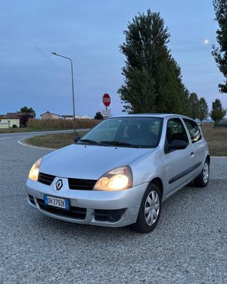 Renault Clio 1.2 NEOPATENTATI
