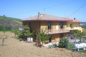 Casa singola con terreno