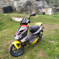 Aprilia SR 50