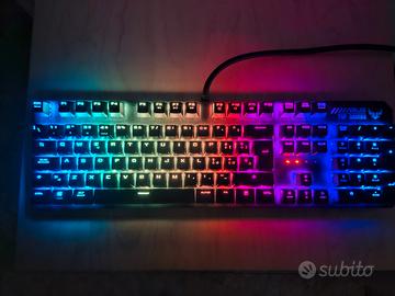 Tastiera ASUS TUF Gaming RGB Full-Size perfetta