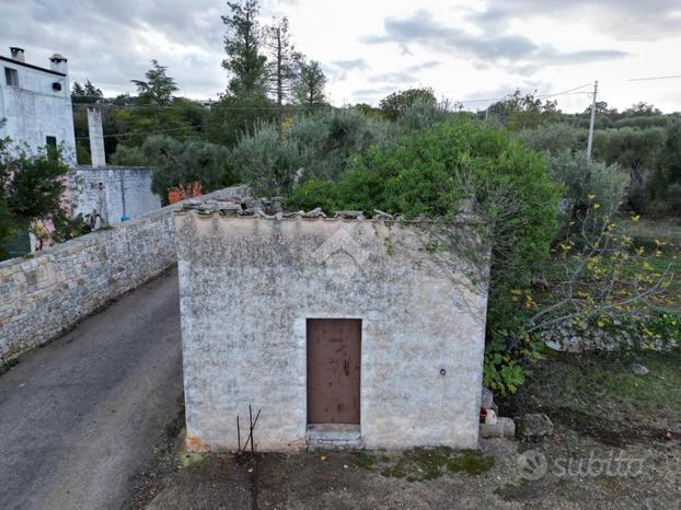 RUSTICO A POLIGNANO A MARE