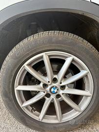Cerchi in lega da 17 originali BMW gomme Pirelli