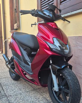 yamaha jog r GUARDARE DESCRIZIONE 