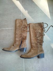 Stivali cow boy o texani