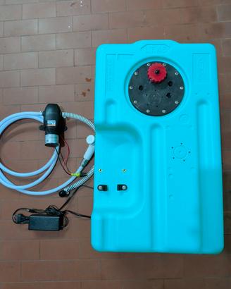Serbatoio acqua 45L + pompa Flojet + doccino 2.5m