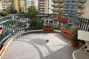 Via giordano notarbartolo divisibile mq. 190