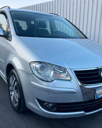 Volkswagen Touran 1.9 TDI 105CV 7 POSTI