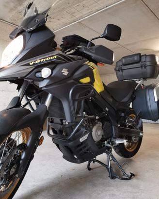 Suzuki v strom 650 xt