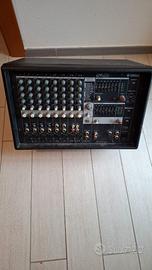 Mixer Yamaha amplificato