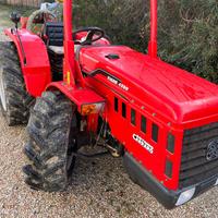 Trattore Carraro country 4300 con trincia